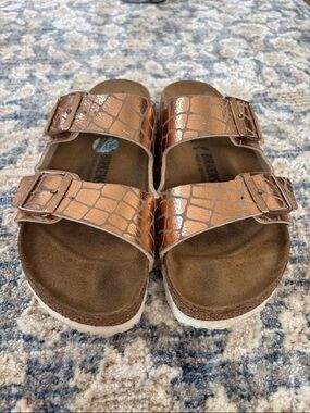 Birkenstock Rose gold Croc Print